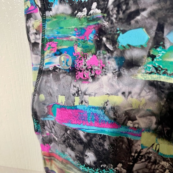 Lululemon Fast and Free HR Tight 25" *Pockets - Picture 10 of 10